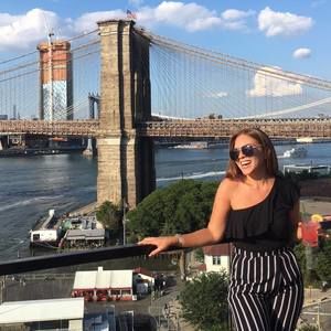 Meet your Posher, Andrea